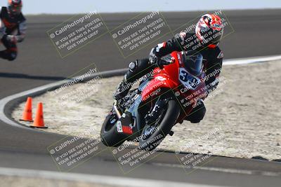 media/Nov-01-2025-TrackDaz (Sat) [[2b4d5192bc]]/B Group/1220pm (Turn 2 Outside)/